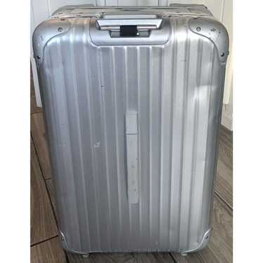 Rimowa X Supreme cabin size black aluminum limited edition suitcase, new  condition! Metal ref.237175 - Joli Closet