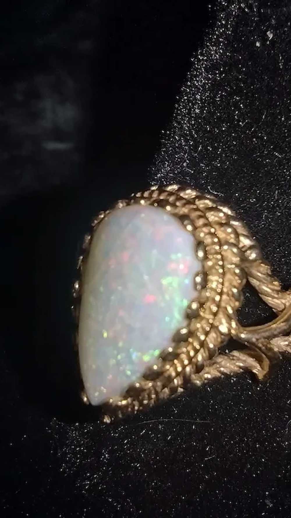 14k Large Teardrop Opal Ring - image 4