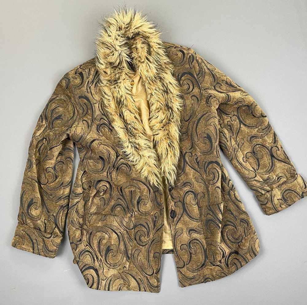 1990S TAPESTRY CARPET COAT FAUX FUR COLLAR - image 1