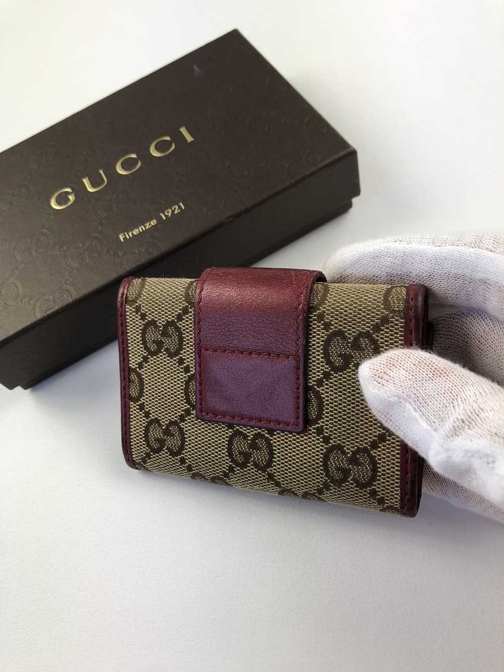 Gucci Gucci gg canvas monogram key holder - image 2