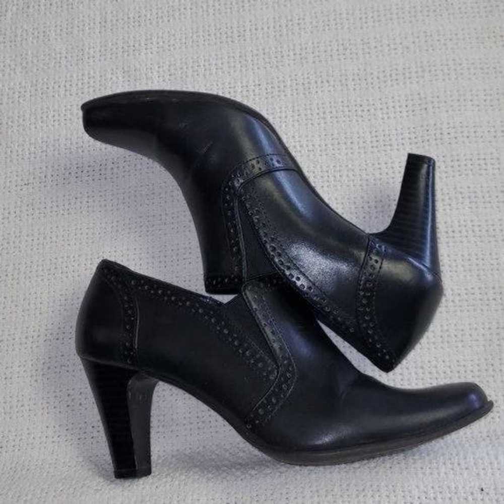 Vintage Rialto Hand Tooled Black 3" Heeled Sz 8.5… - image 3