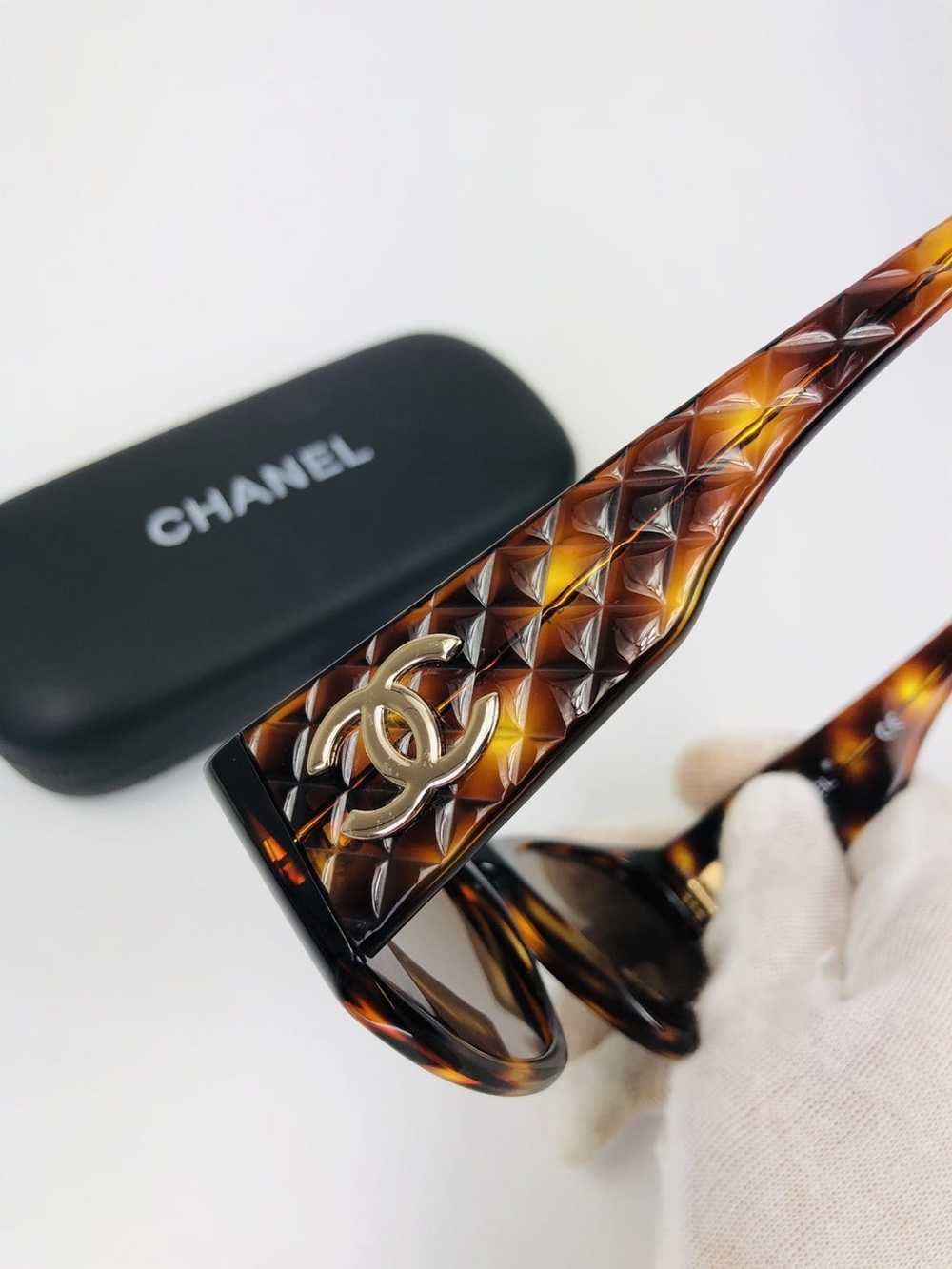 Chanel Chanel cc logo sunglasses - image 3