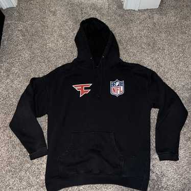 Faze Clan x NFL Team Logo Pullover Hoodie Sweatshirt Size MEDIUM FaZeClan