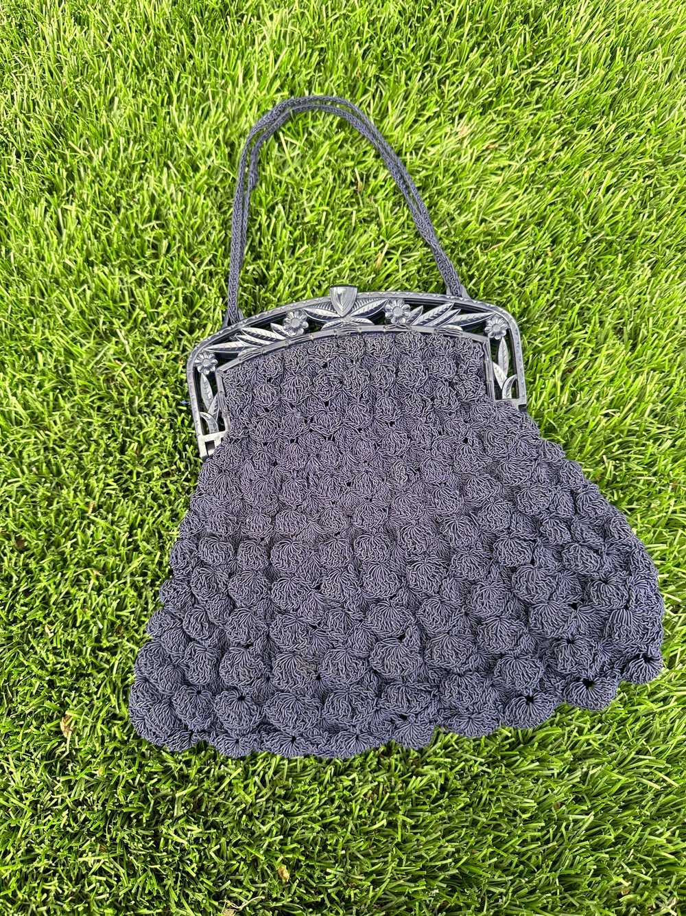1930s Navy Knit Purse with Plastic Handle - image 2