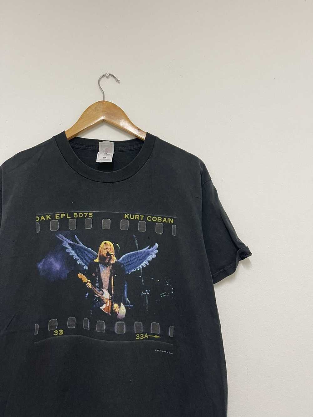 Band Tees × Vintage Vintage Kurt Cobain “ End Of … - image 4