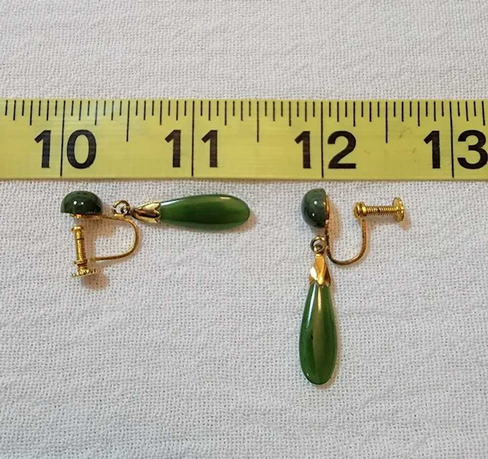 Vintage screwback imitation jade earrings - image 2