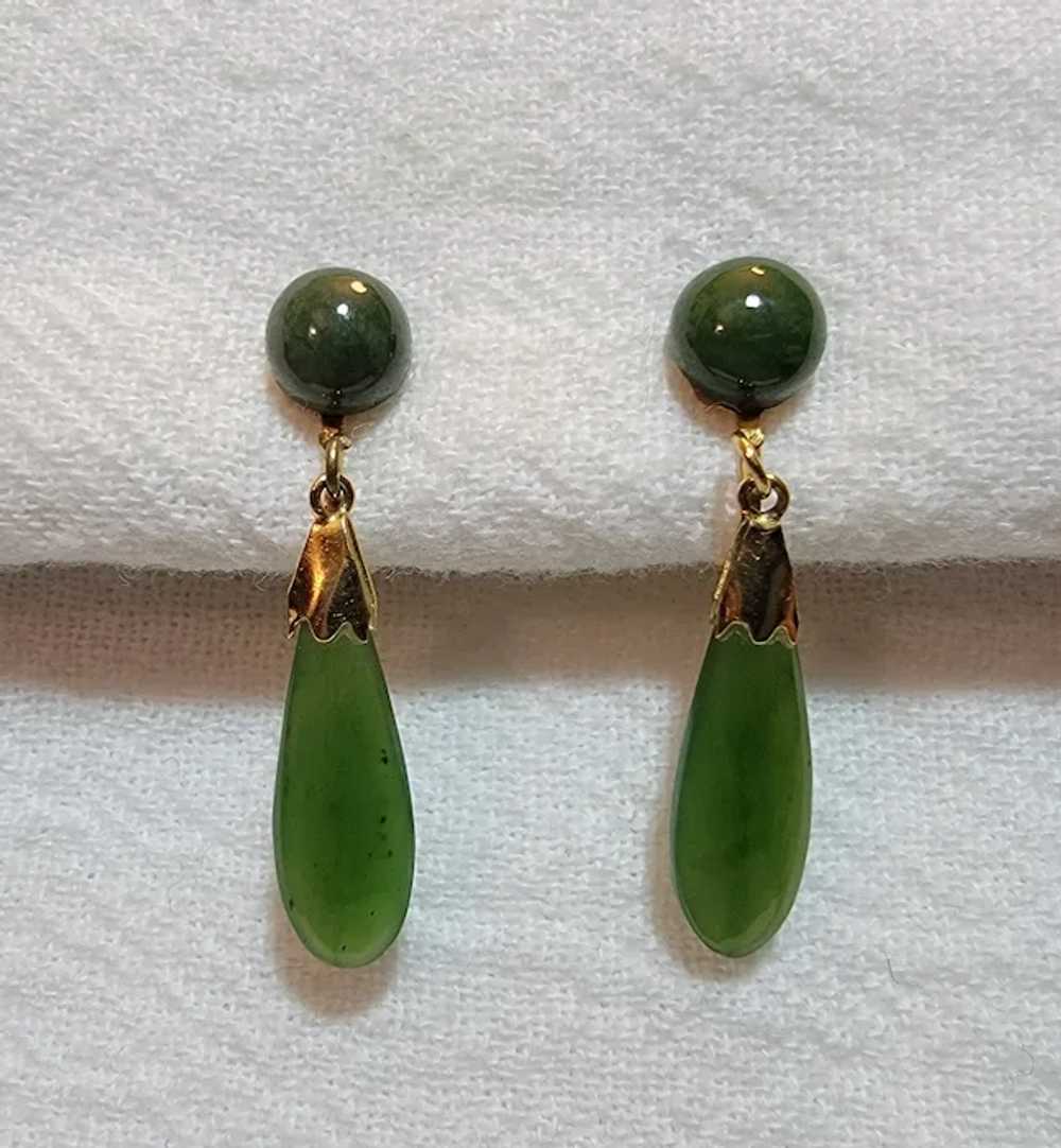 Vintage screwback imitation jade earrings - image 3