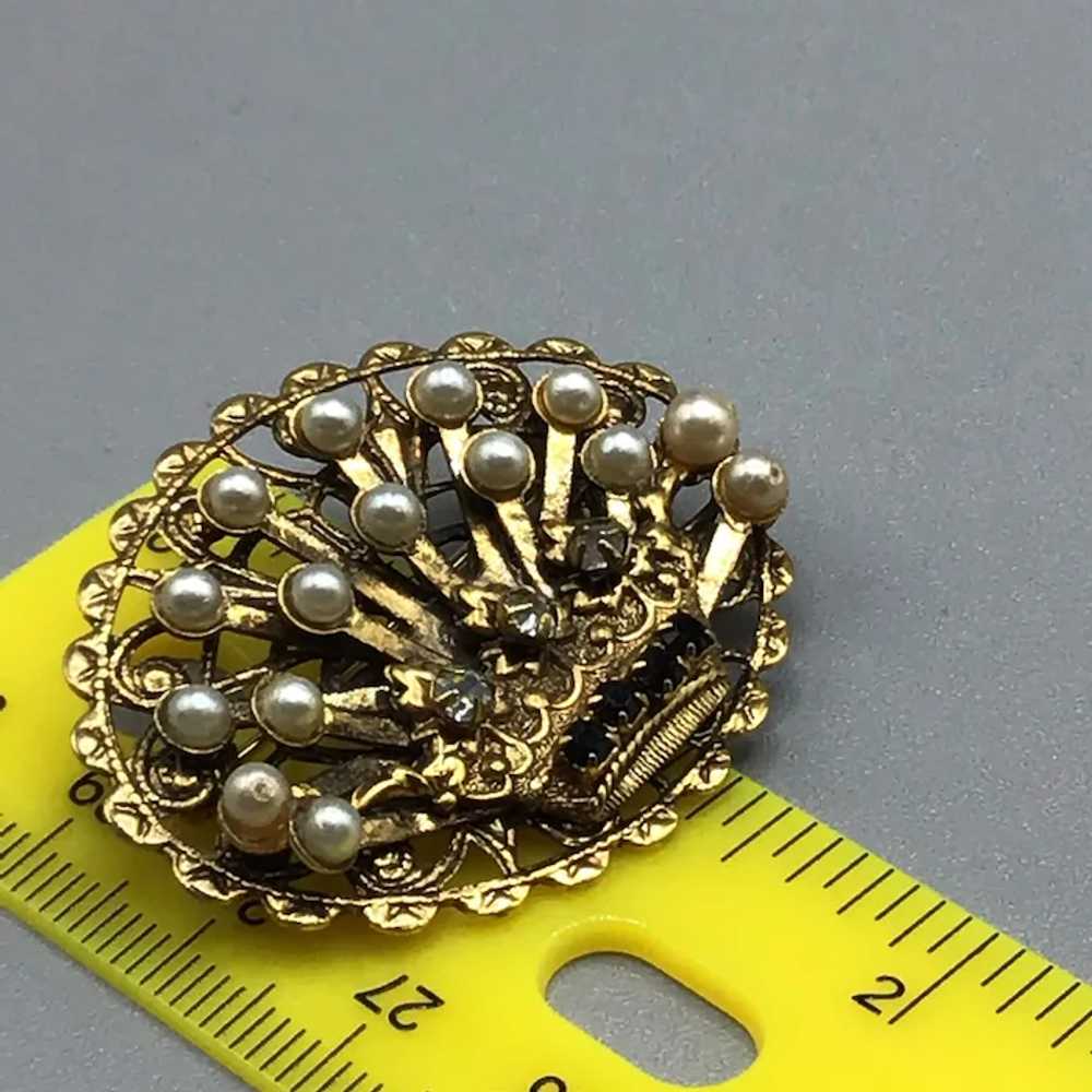 Crown Pin Gold Tone & Faux Pearls Filigree Pin Br… - image 9