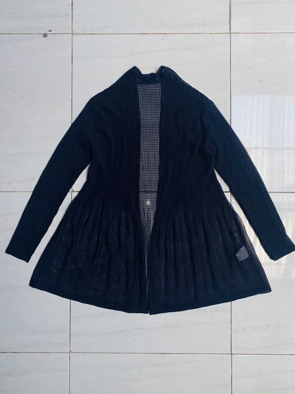 Japanese Brand Amis Important Navy Mesh Pleats Ca… - image 1