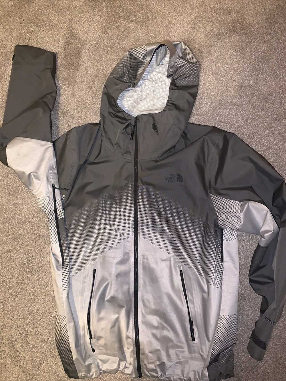 The North Face Northface Hyvent 2.5l Raincoat - image 1