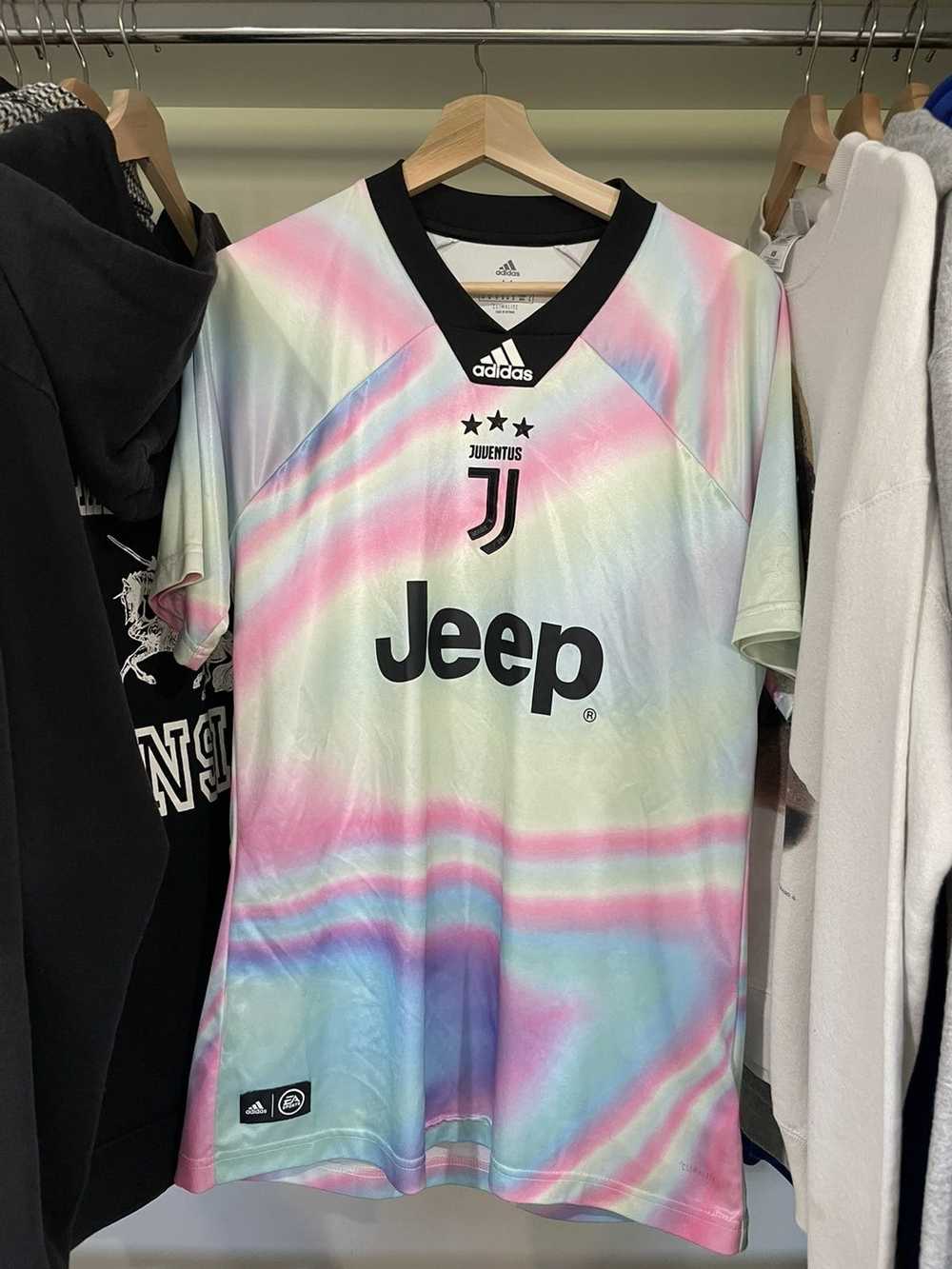 Adidas × Soccer Jersey Juventus Trippy Jersey - image 1