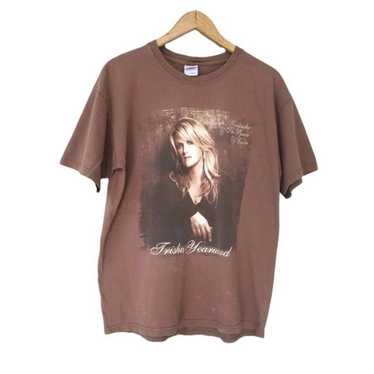 Trisha Yearwood Essential T-Shirt for Sale by Snowbirdzzz