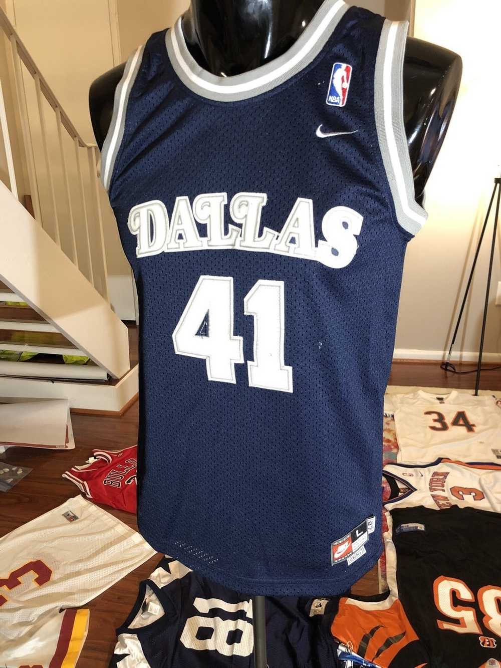 VTG NBA Nike Rewind 87 Dallas Mavericks Dirk Nowitzki Jersey 