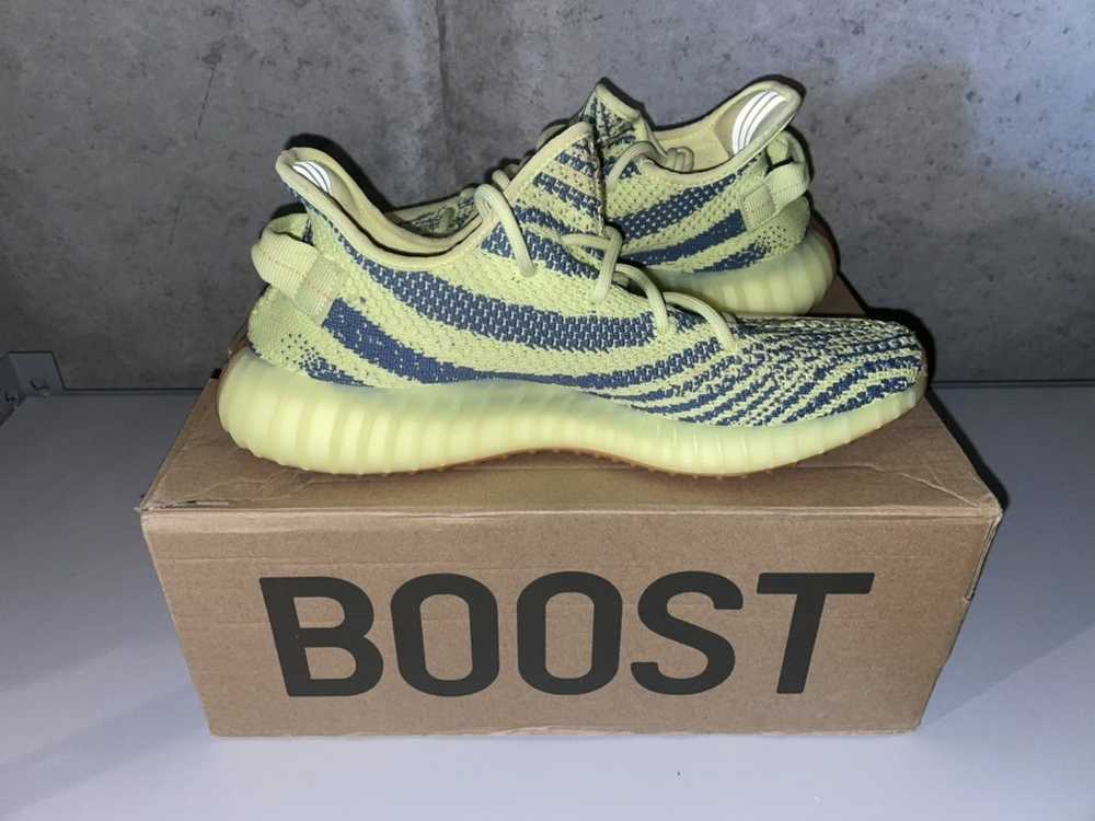 Adidas Yeezy Boost 350 V2 Semi Frozen Yellow 2017 - image 3