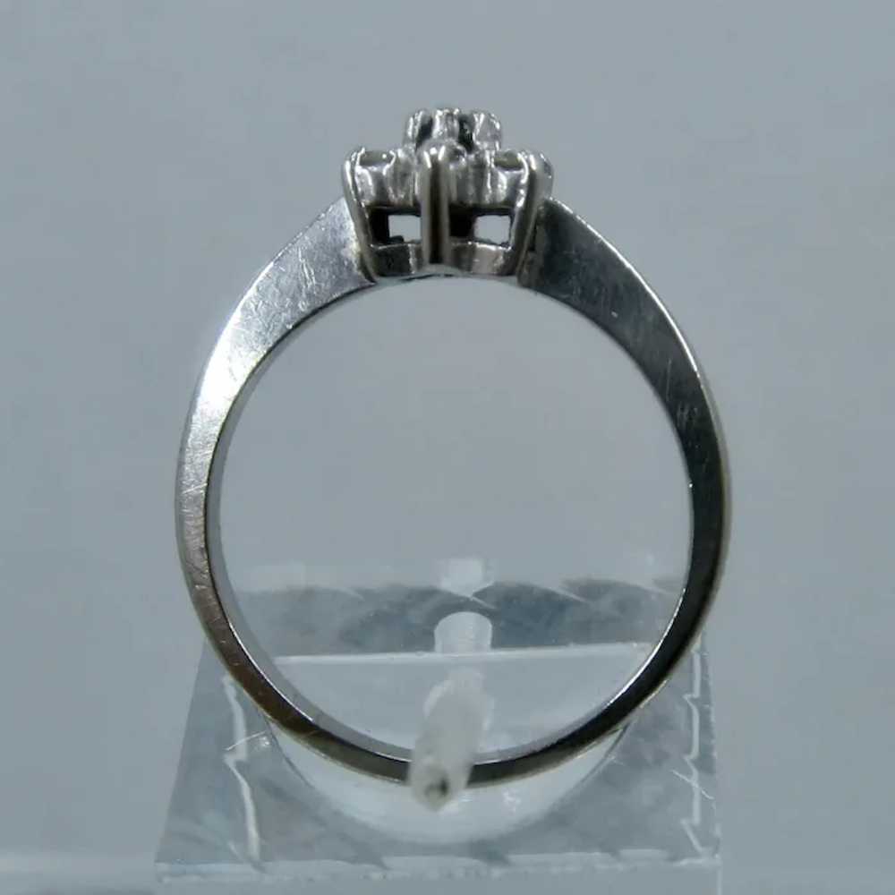 10K White Gold Sapphire Diamonds Ring GTR Sz 5 3/4 - image 4