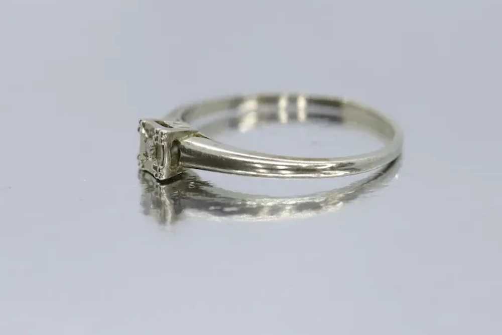 Art Deco Diamond Solitaire Ring. 18k Gold square … - image 3