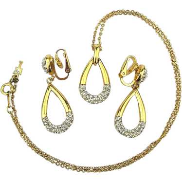 Pretty TRIFARI Rhinestone Necklace Earrings Set