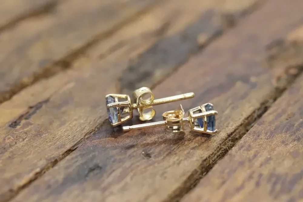 14k Sapphire Stud Earrings. st(23/00) - image 3