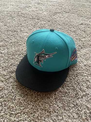 New Era 7 1/8 Florida Marlins 1997 World Series Te