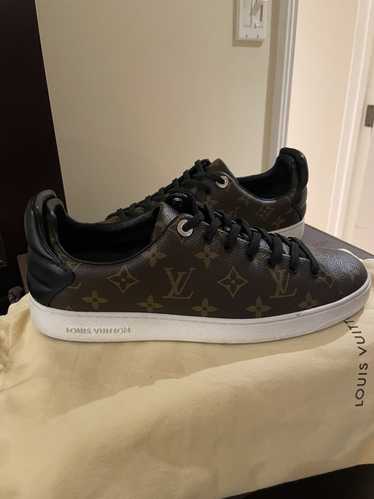 Louis Vuitton LV White Leather Front Row Tennis Kicks Sneakers Flats  Trainer 40