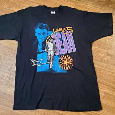 How James Dean Made the T-shirt a Classic Symbol of Cool – The