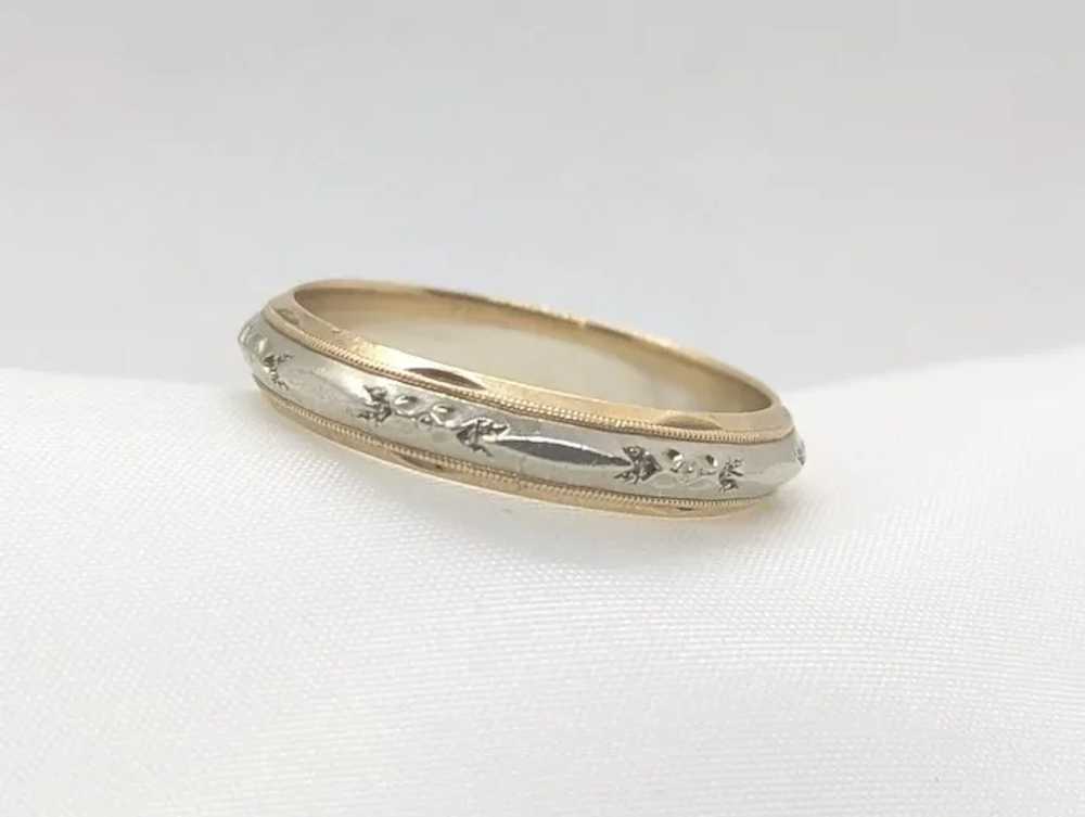 sz11 Engraved Gold band. 14k Two Tone White and Y… - image 2