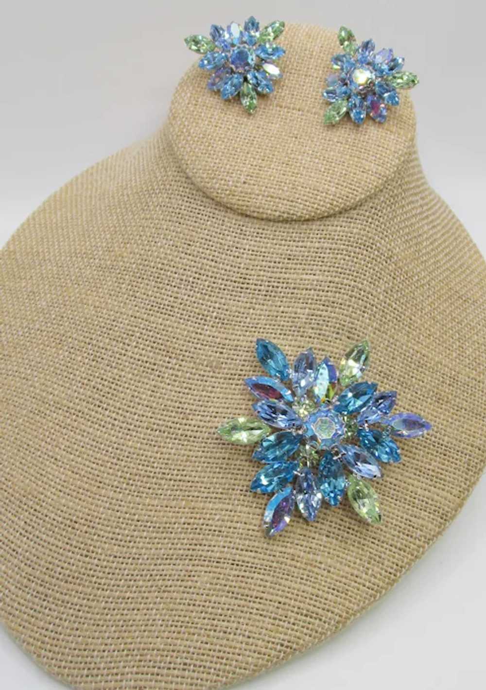 Exceptional Weiss Blue Green Pastel Rhinestone Br… - image 2