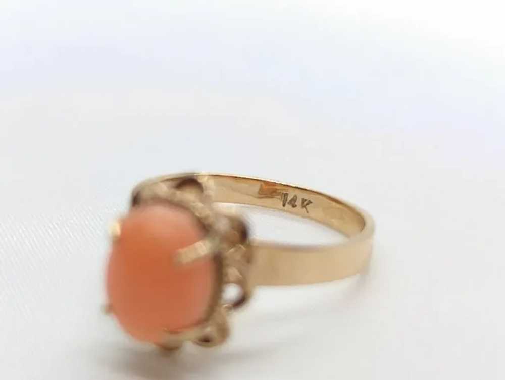 14k Coral Pink Cabochon ring. 14k yellow gold pro… - image 6