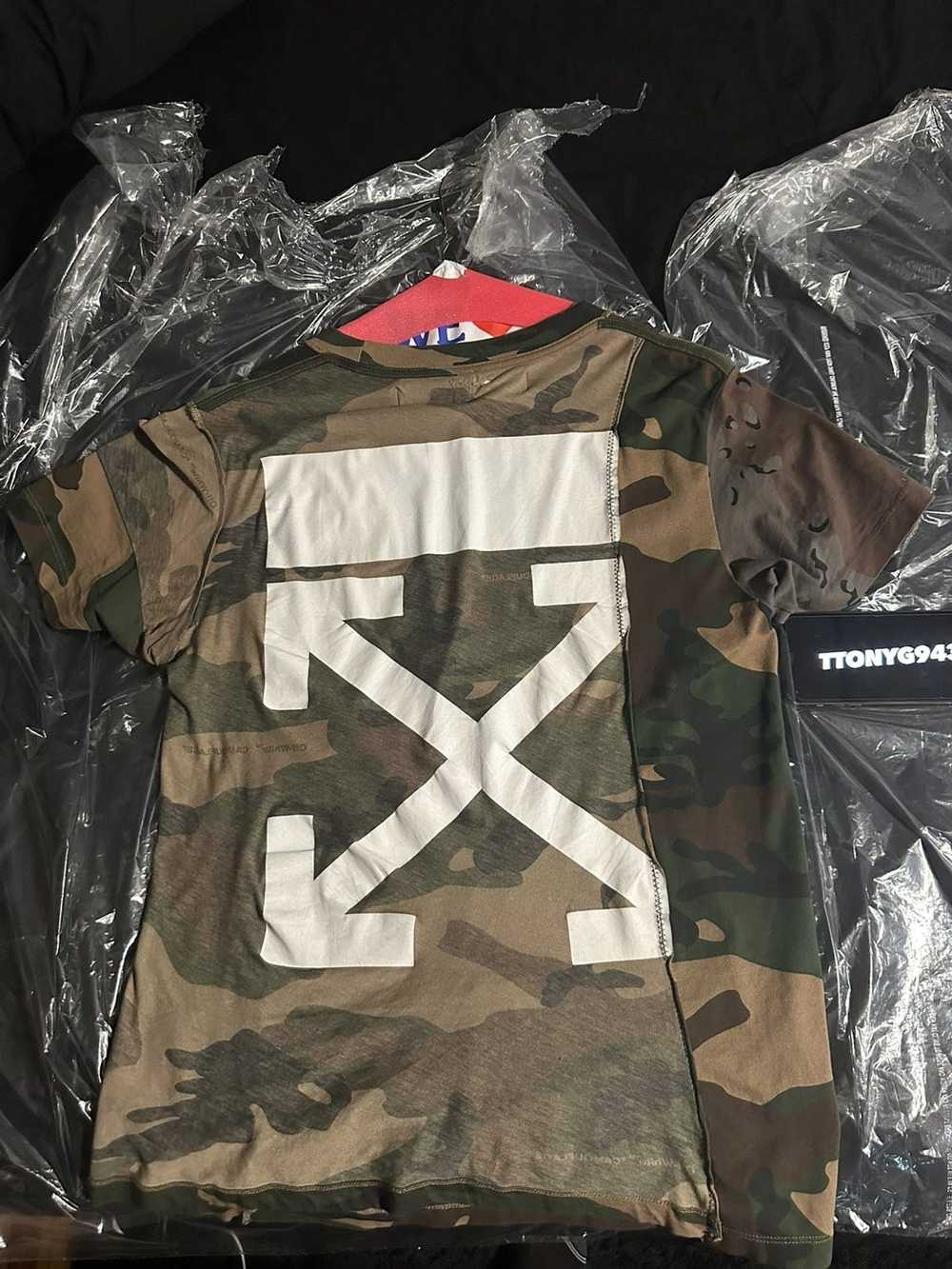 Off-White Off-White Camouflage T-Shirt - image 2
