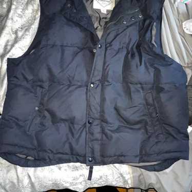 The Unbranded Brand Puffer Vest