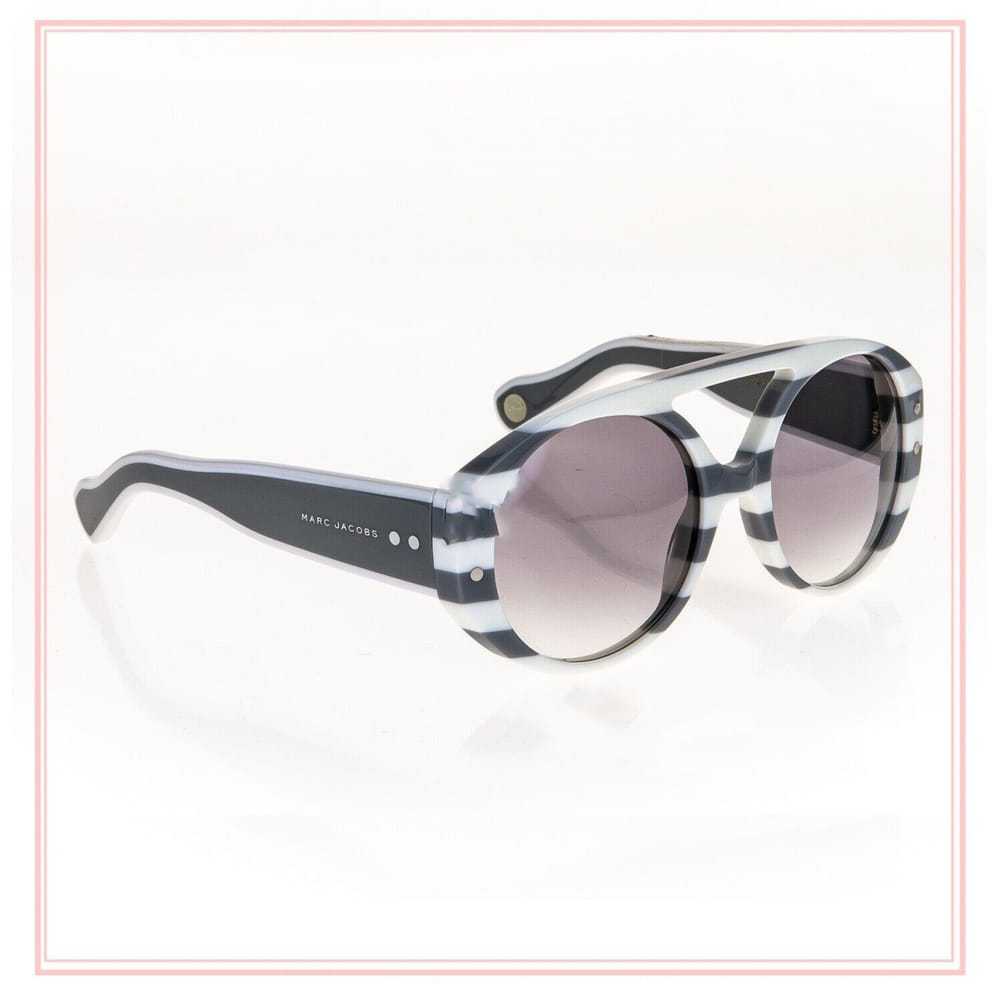 Marc Jacobs Oversized sunglasses - image 4