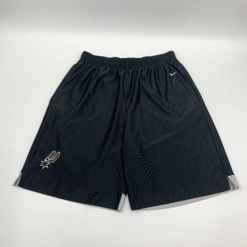 Nike San Antonio Spurs Nike Shorts Size 2XL - image 1