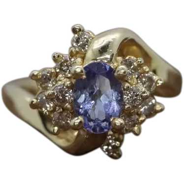 Tanzanite and diamond Cluster ring. 14k Blue Tanza