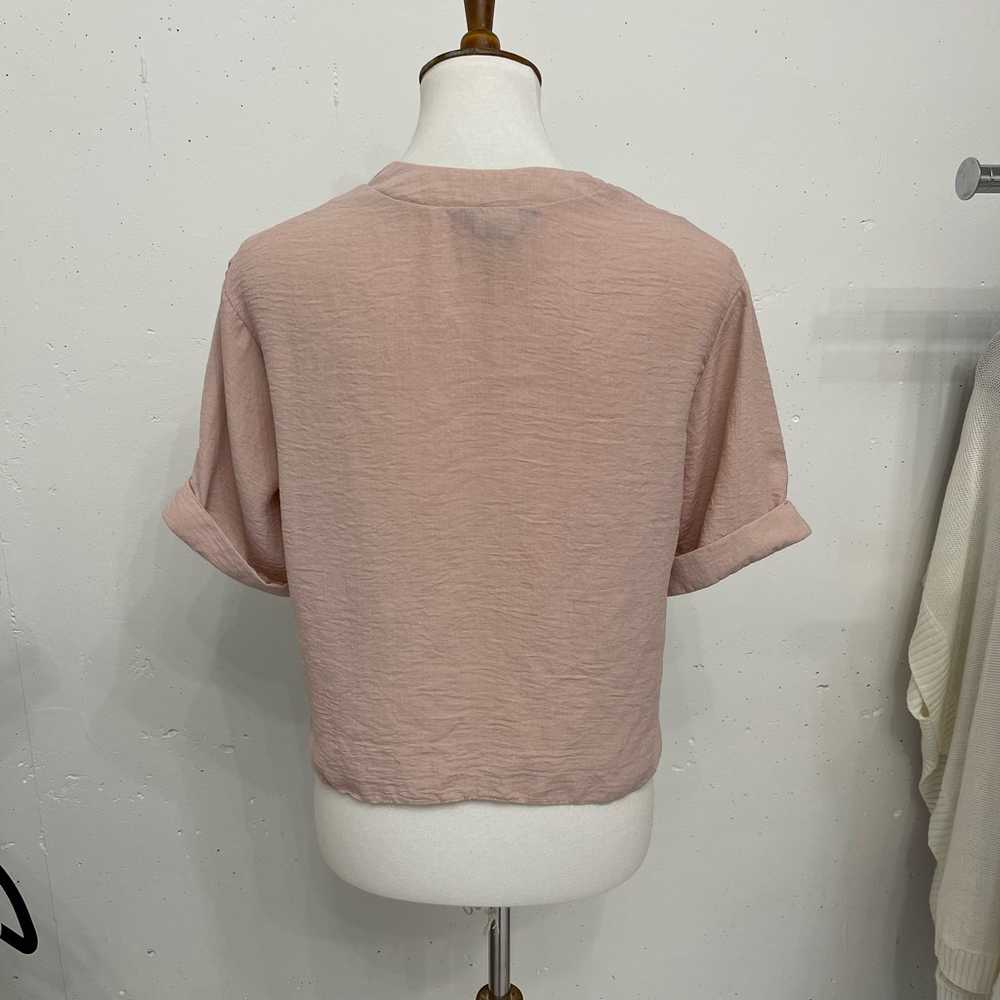 Pink front button flowy cute casual semi-cropped … - image 3