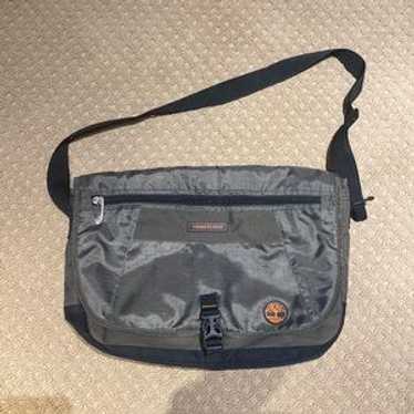 Timberland Medium Laptop Messenger Bag新品 Timberland Medium Laptop Messenger Bag新品