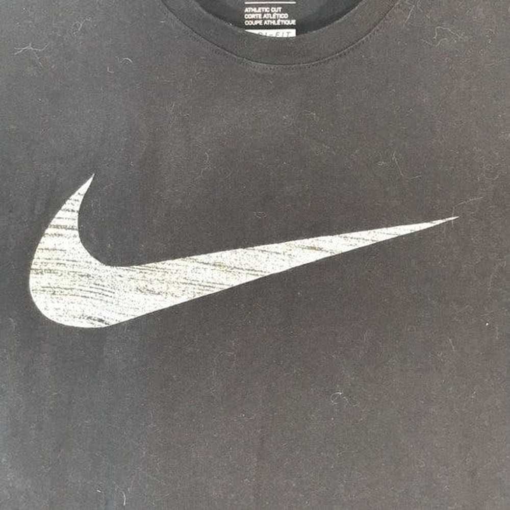 Nike NIKE Swoosh Black Athletic Workout Short Sle… - image 4