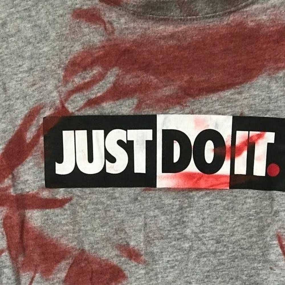 Nike NIKE Just Do It Graffiti Spray Paint T Shirt… - image 4