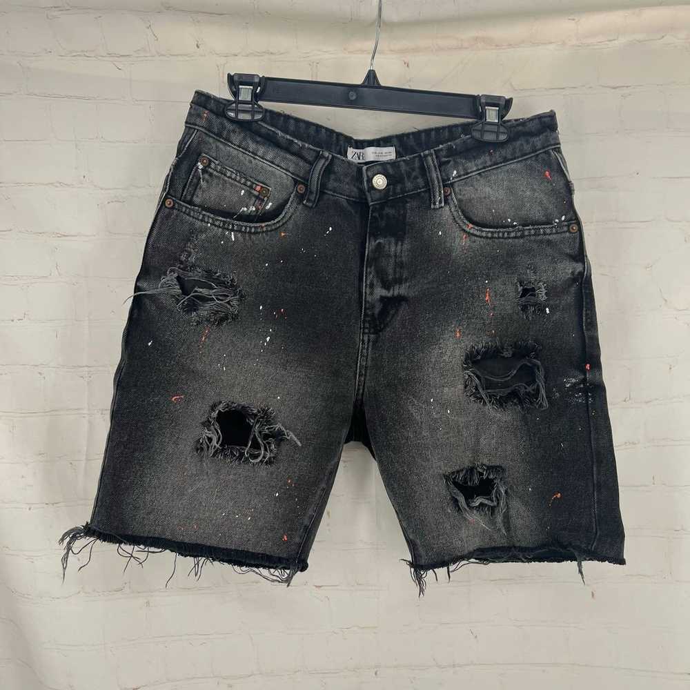 Zara Zara men black distressed denim shorts 30 - image 4