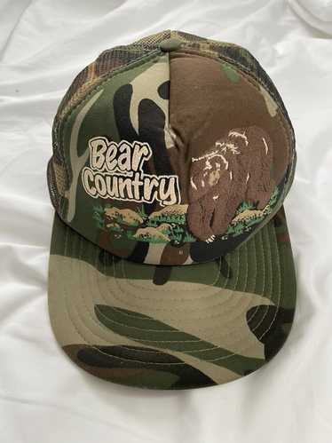 Trucker Hat × Vintage Vintage Bear Country Trucker