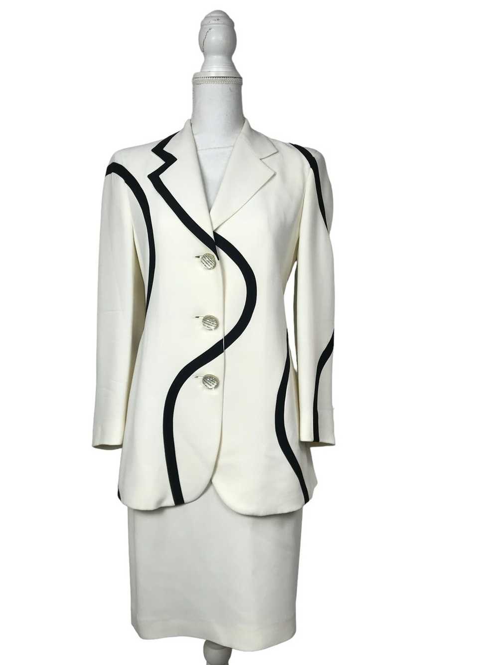 Vintage 1990 Iconic Moschino, Cheap & Chic suit - image 2