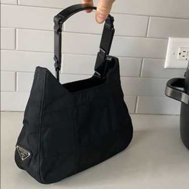 バッグ PRADA PLASTIC HANDLE NYLON HAND BAG Prada Black Tessuto Nylon Plex Handle Bag | luxequarter.com