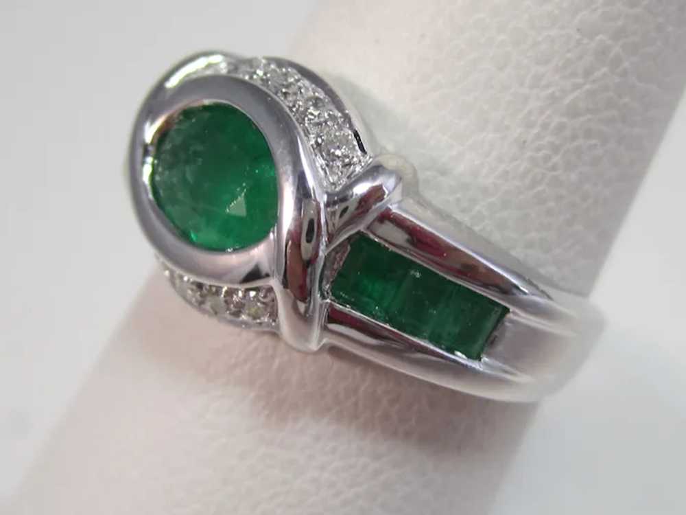 Vintage Estate Emerald & Diamond Ring 18K - image 7