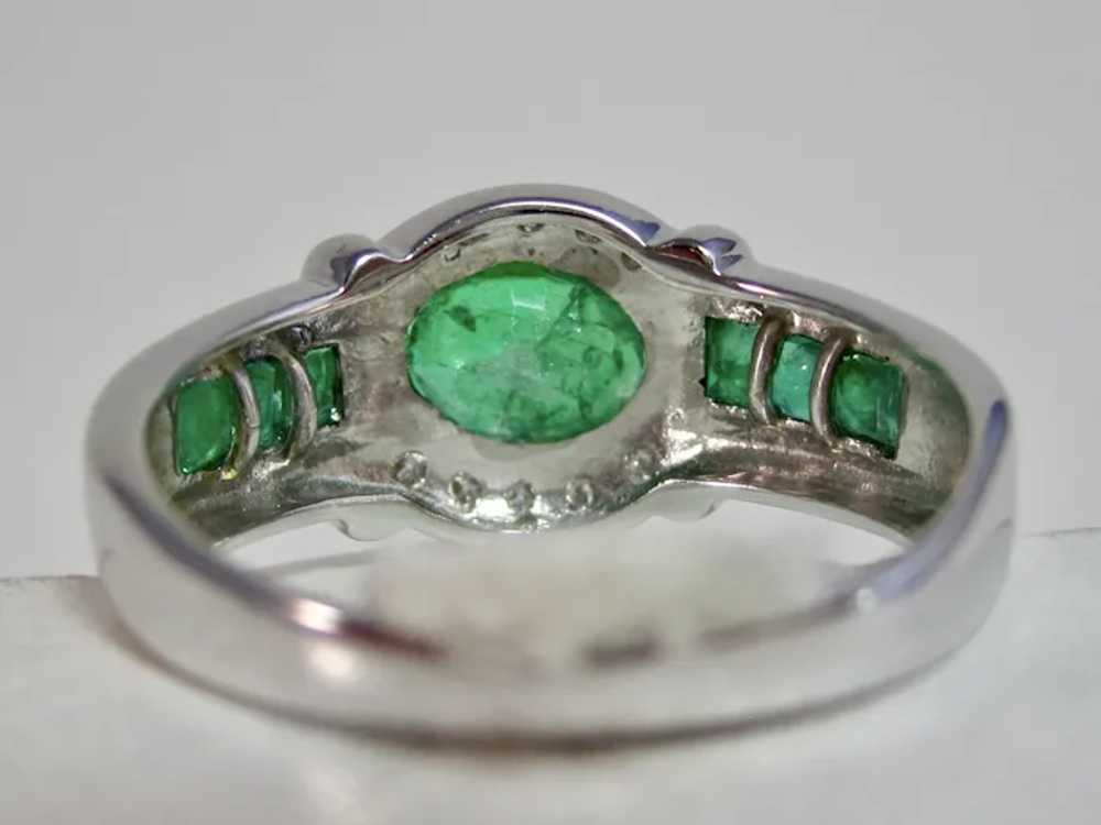 Vintage Estate Emerald & Diamond Ring 18K - image 9