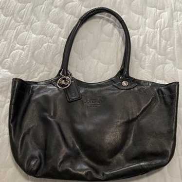 バッグ COACH Bleeker Legacy Soho Hand Bag Rare COACH Bleeker Legacy Soho Hand Bag Rare