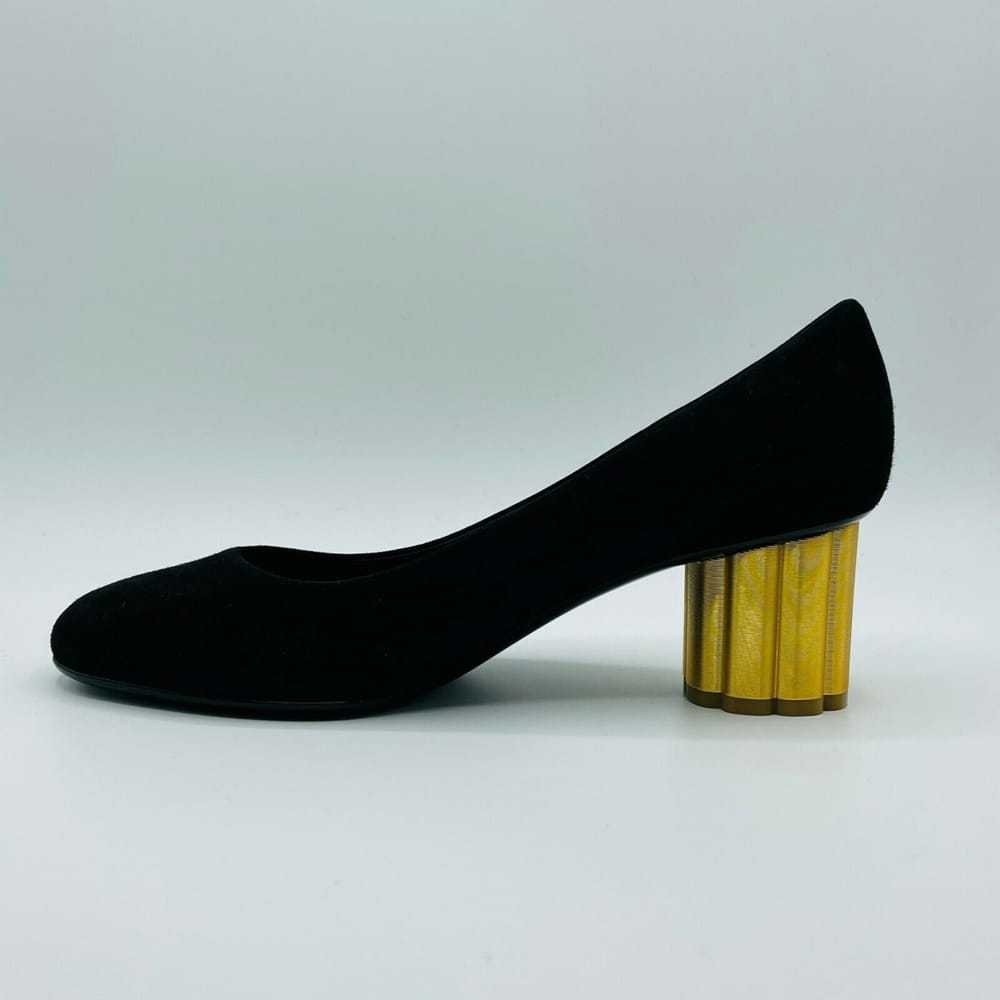 Salvatore Ferragamo Heels - image 7