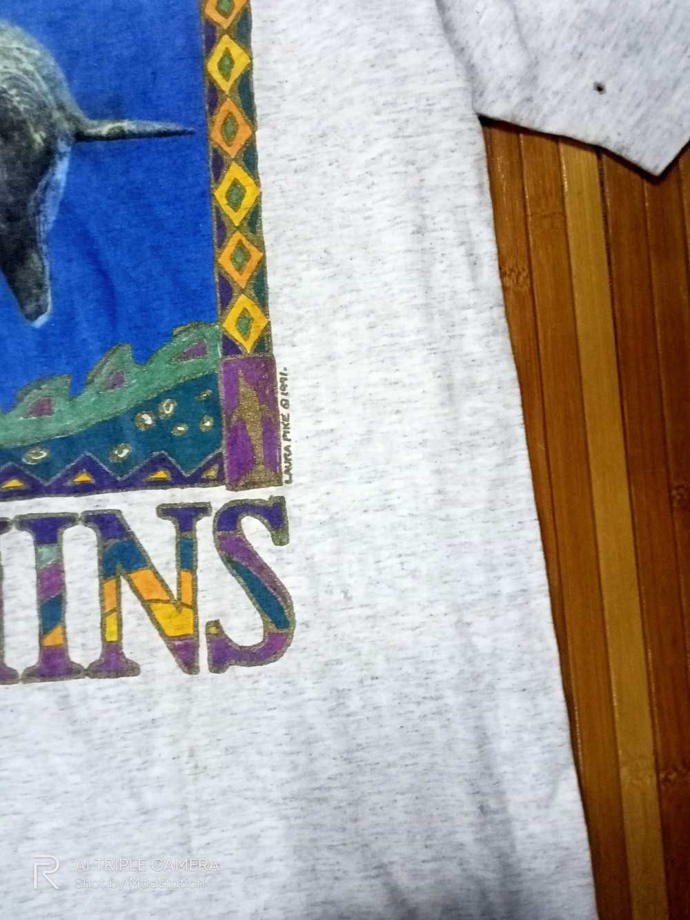 Vintage DOLPHIN EARTH WATCH T-SHIRT - image 3