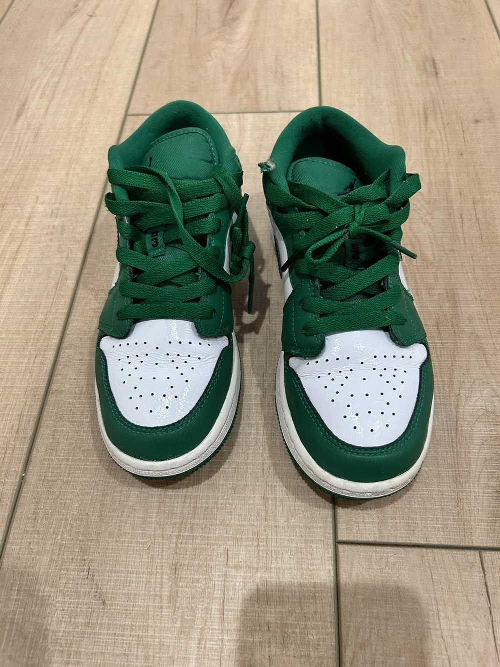 Jordan Brand Jordan 1 low Pine Green Size 6 - image 2