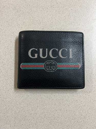 Gucci Authentic Gucci bifold wallet