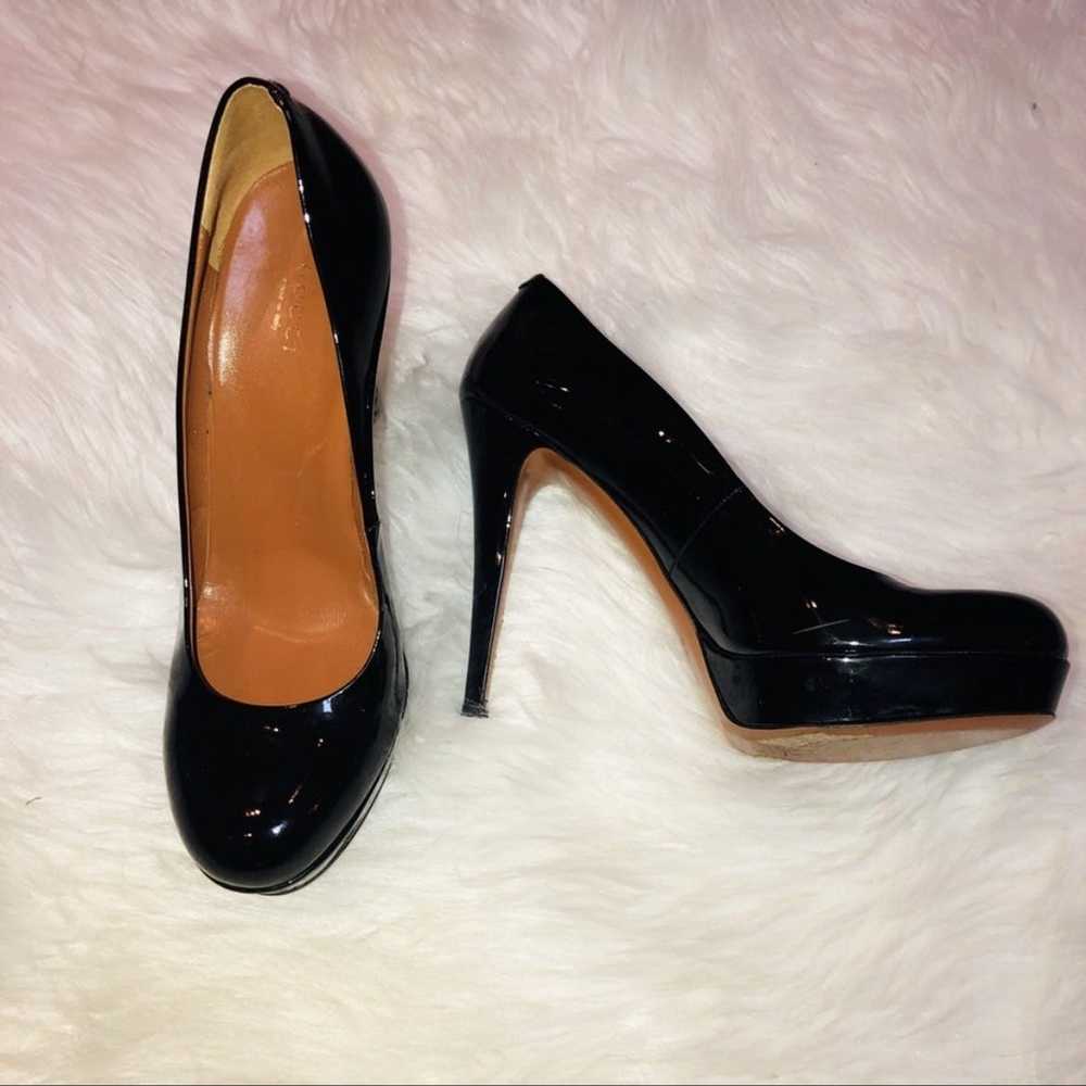 Gucci Gucci patent leather platform pumps - image 3