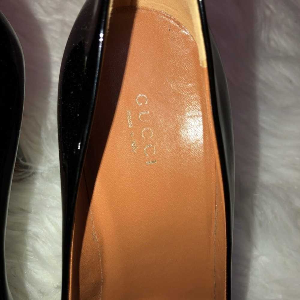 Gucci Gucci patent leather platform pumps - image 9